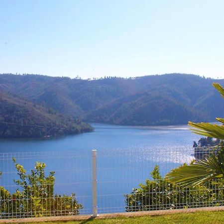 Lago Azul Villas Ferreira do Zêzere Екстериор снимка