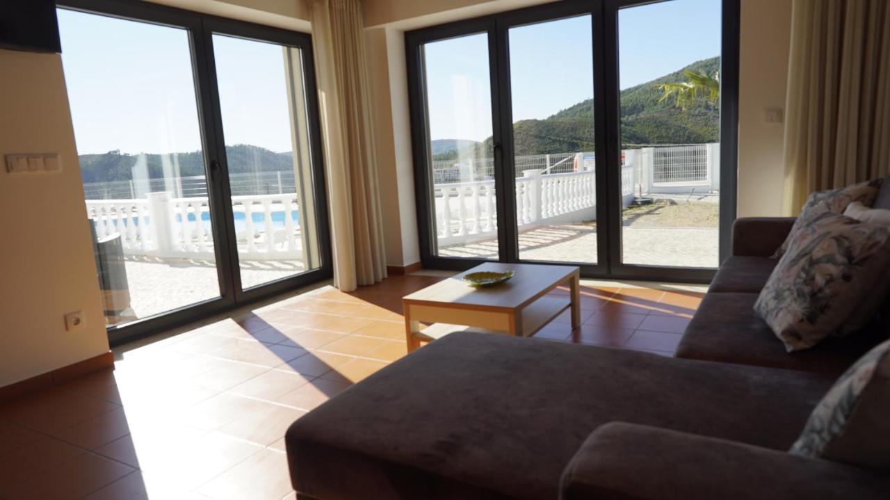 Lago Azul Villas Ferreira do Zêzere Екстериор снимка