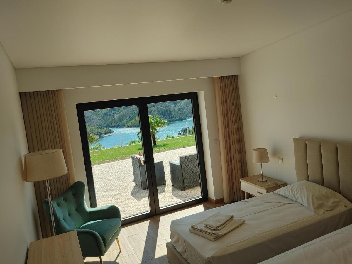 Lago Azul Villas Ferreira do Zêzere Екстериор снимка