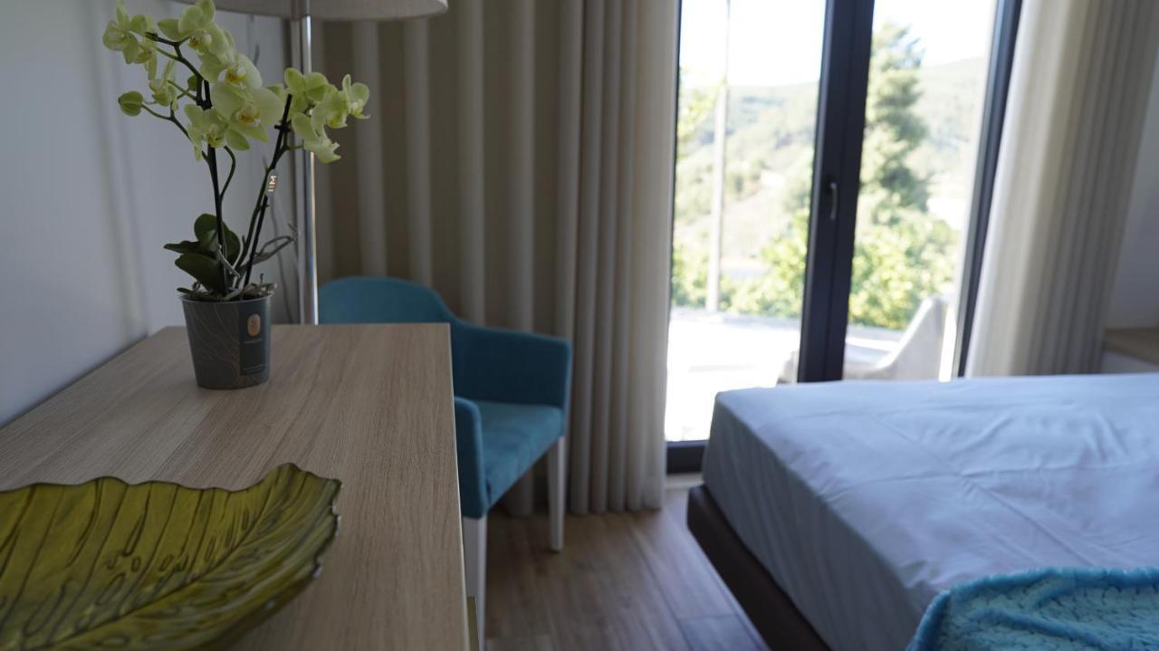 Lago Azul Villas Ferreira do Zêzere Екстериор снимка