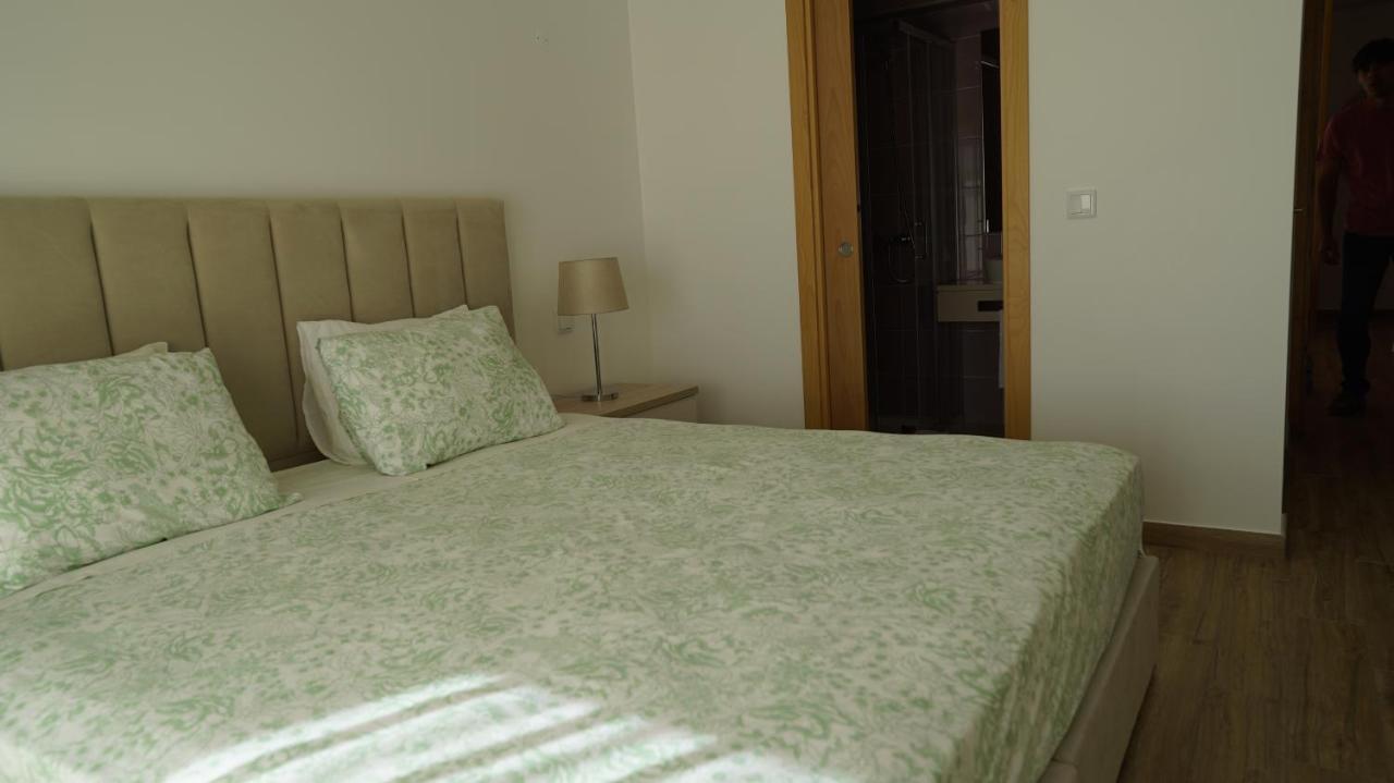 Lago Azul Villas Ferreira do Zêzere Екстериор снимка