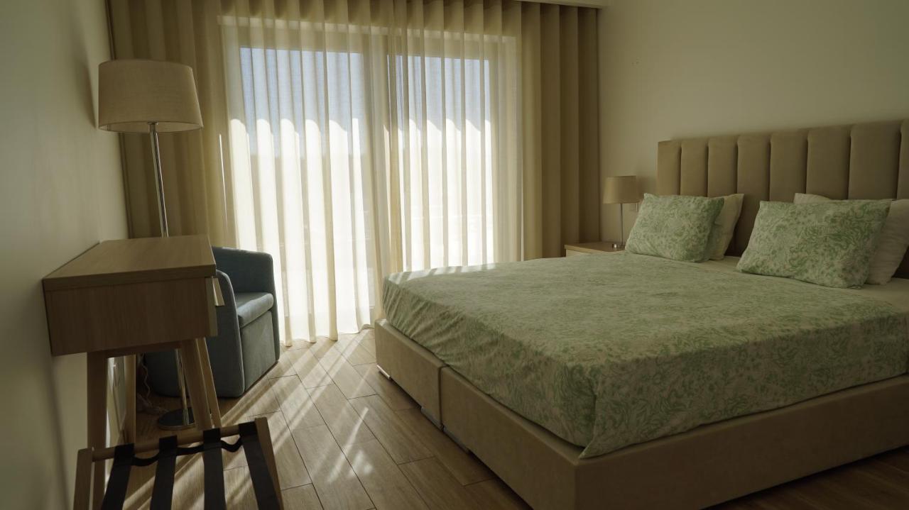 Lago Azul Villas Ferreira do Zêzere Екстериор снимка