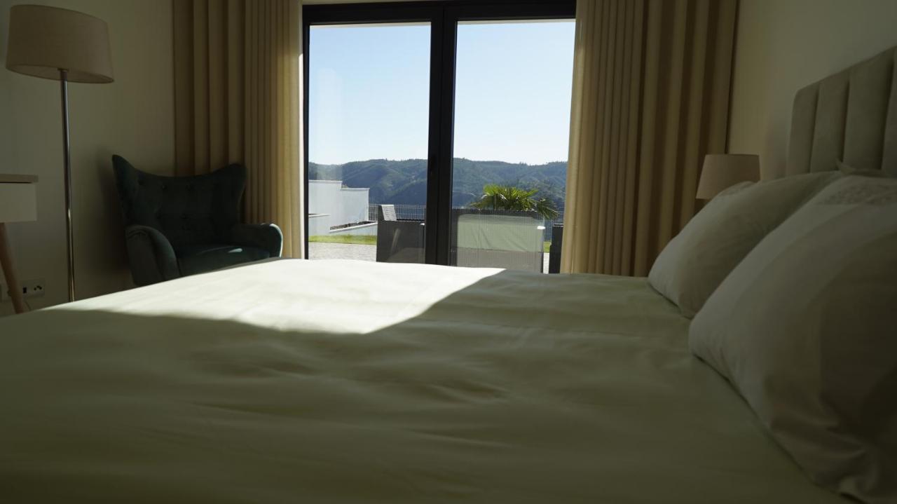 Lago Azul Villas Ferreira do Zêzere Екстериор снимка